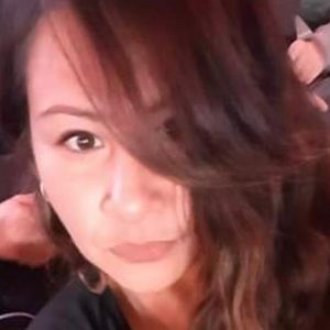 Meet your Posher, Alicia